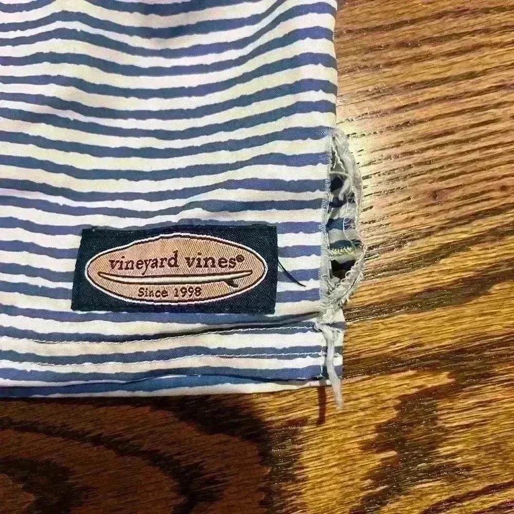 Vineyard Vines vineyards vines